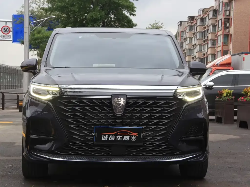 Roewe iMAX8 — фото 9