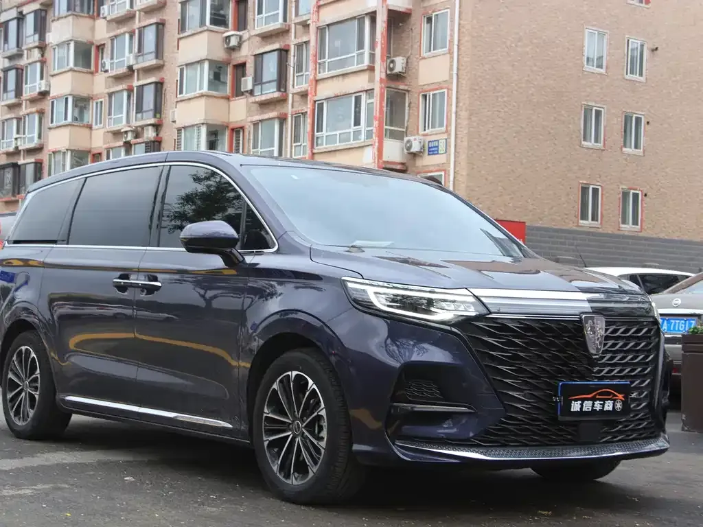 Roewe iMAX8 — фото 3