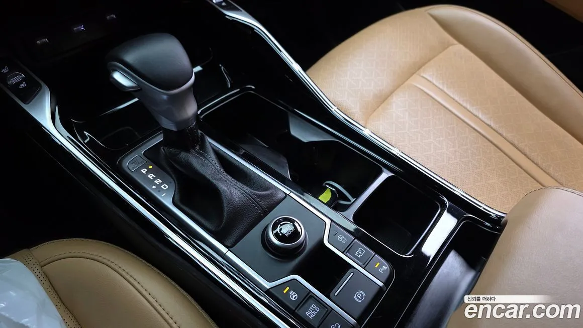 Kia Sorento — фото 9