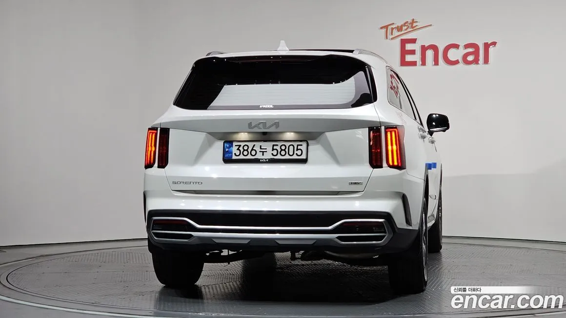 Kia Sorento — фото 4