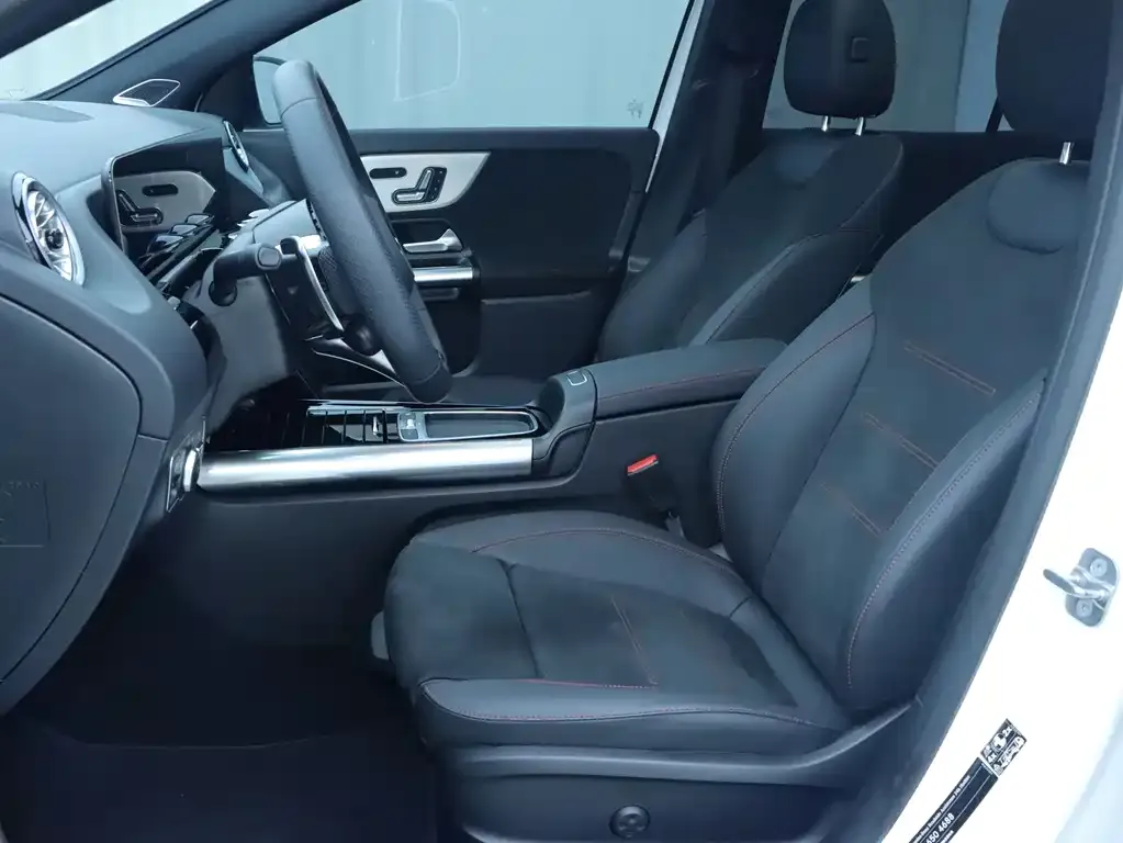 Mercedes-Benz GLA AMG — фото 5