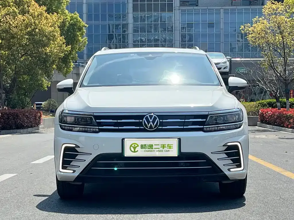 Volkswagen Tiguan L New Energy — фото 5
