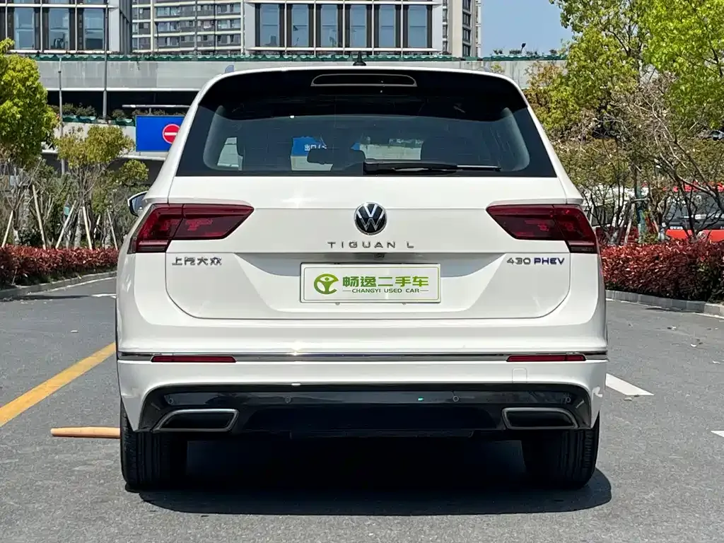 Volkswagen Tiguan L New Energy — фото 3