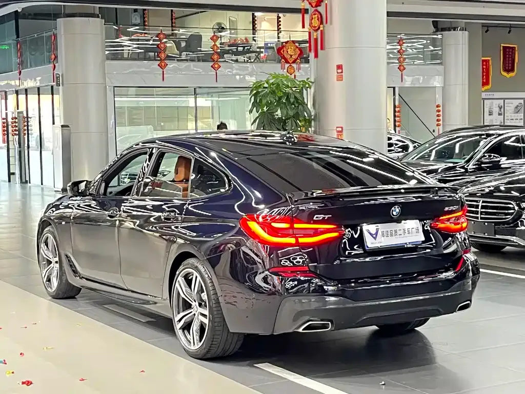 BMW 6 Series GT — фото 8