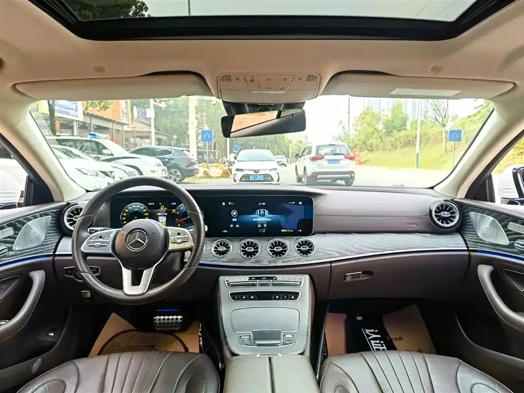 Mercedes-Benz CLS — фото 4