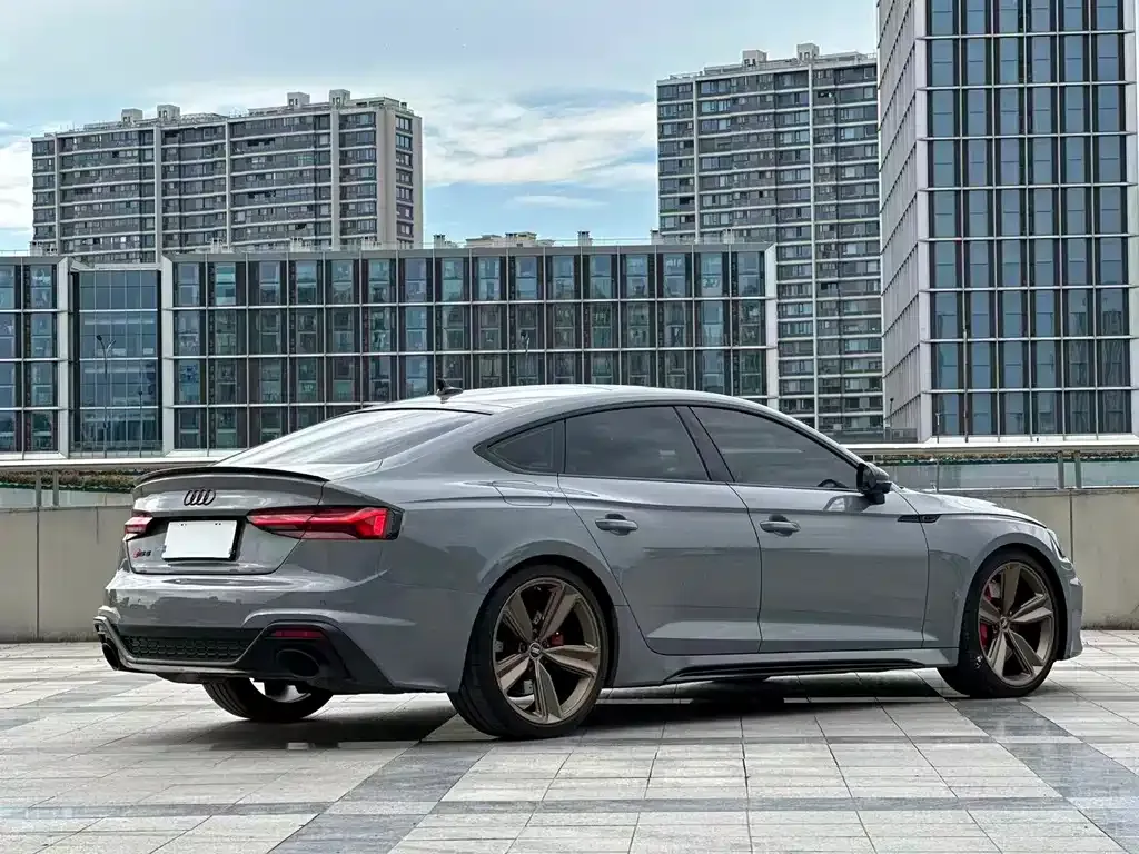 Audi RS 5 — фото 10