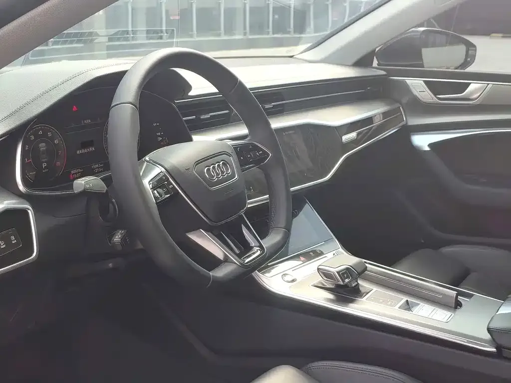 Audi A7 — фото 2