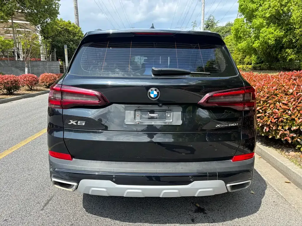 BMW X5 (Import) — фото 4