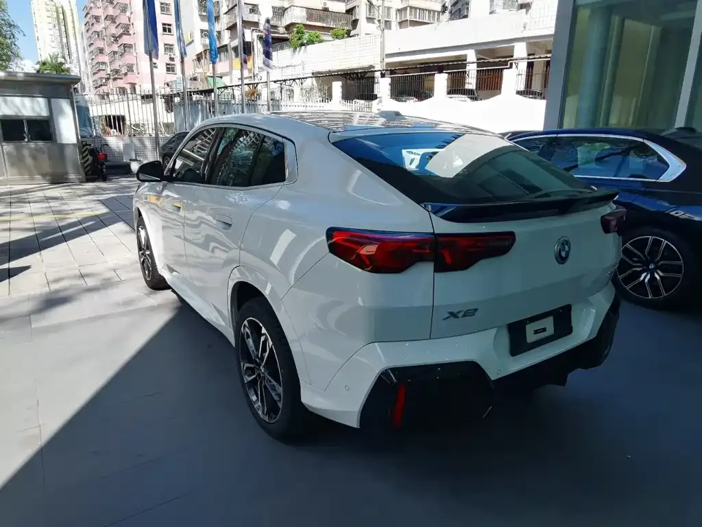 BMW X2 (Import) — фото 5