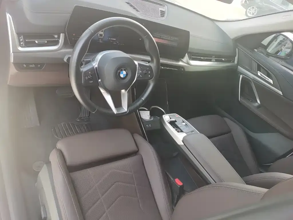 BMW X2 (Import) — фото 7