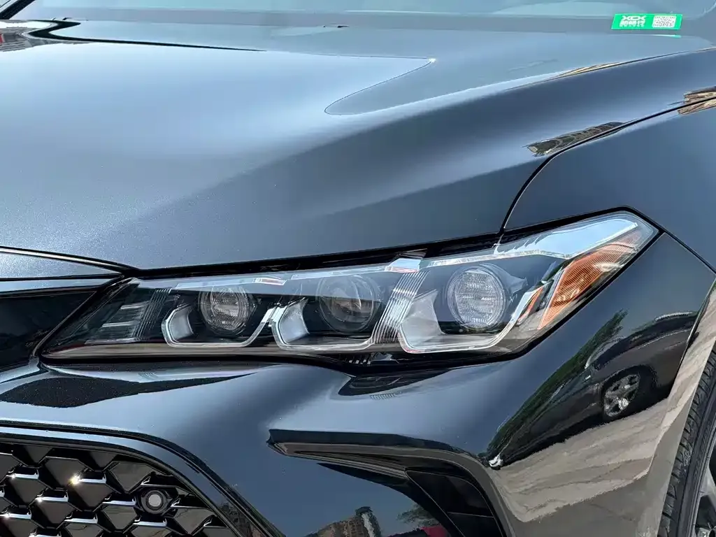 Toyota Avalon — фото 10