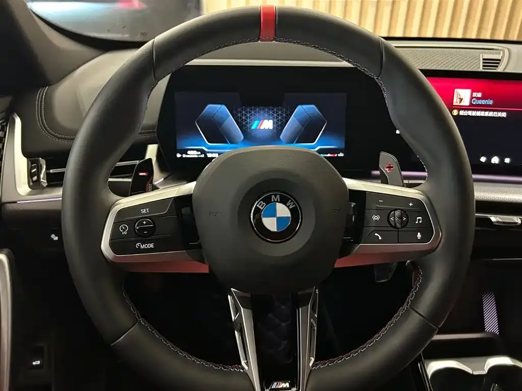 BMW X1 M35Li — фото 2