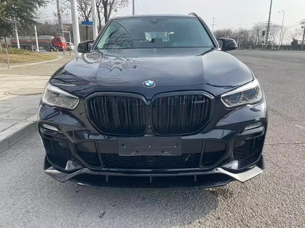 BMW X5 (Import) — фото 1
