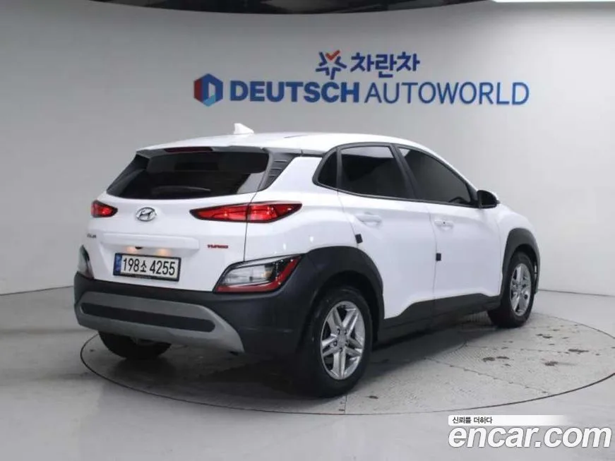 Hyundai Kona — фото 10