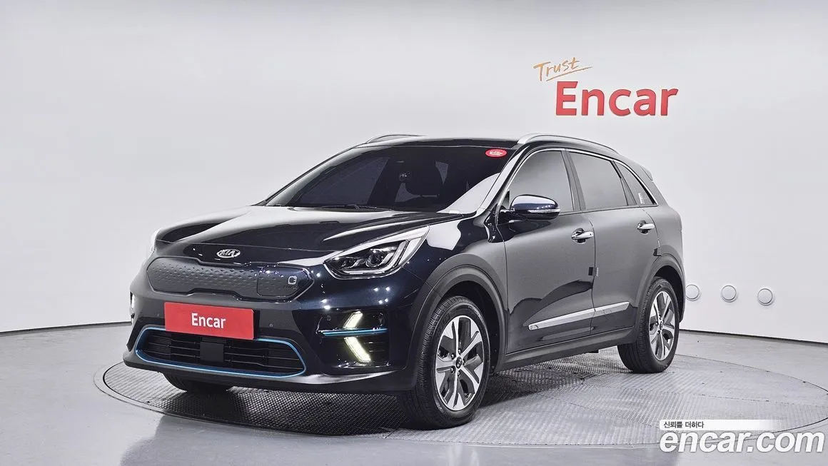 Kia Niro — фото 1