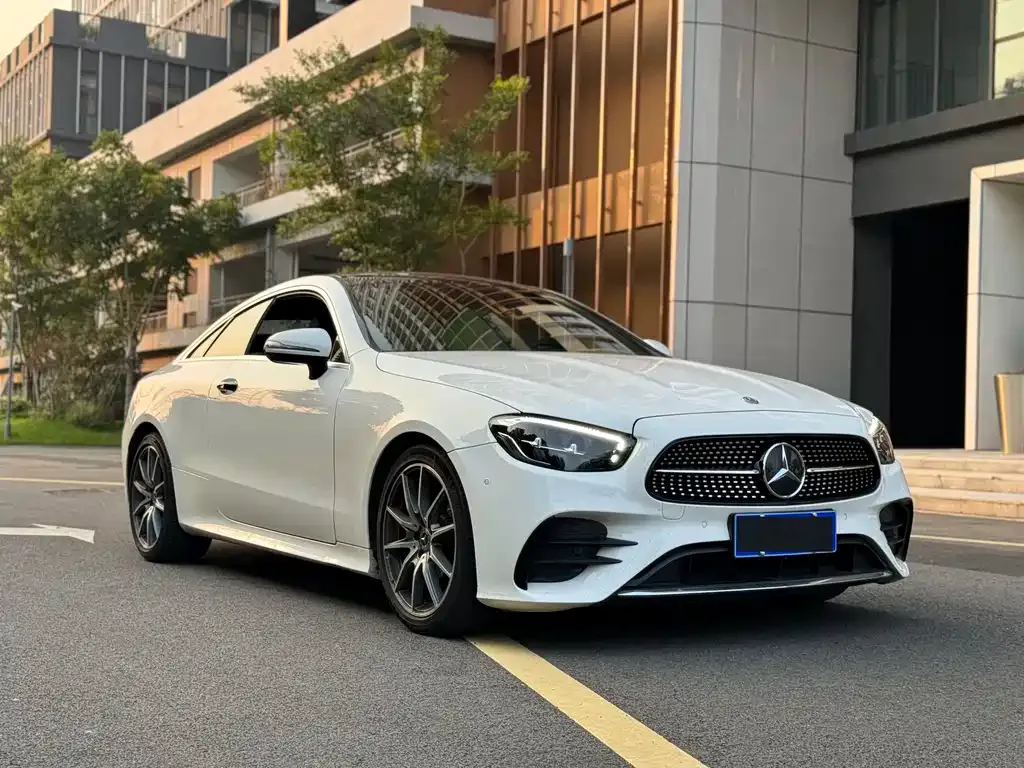 Mercedes-Benz E-Class (Import) — фото 7