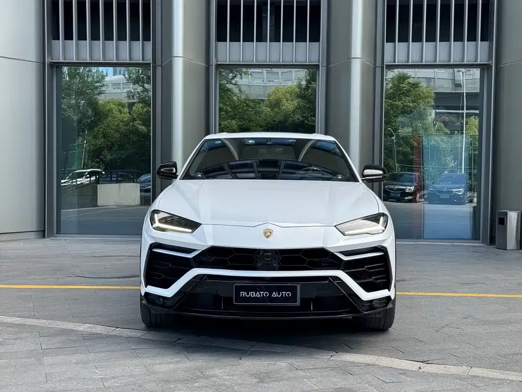 Lamborghini Urus — фото 4