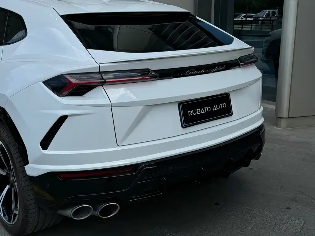 Lamborghini Urus — фото 2
