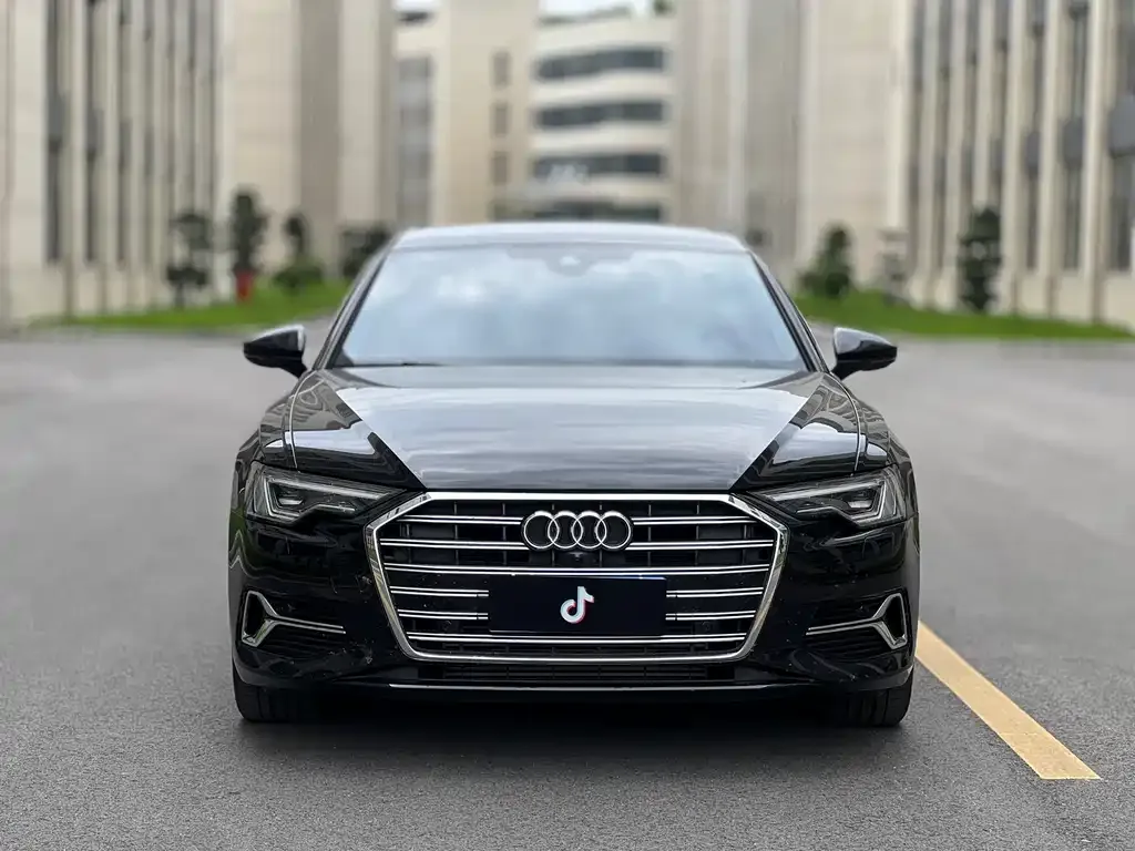 Audi A6L — фото 4