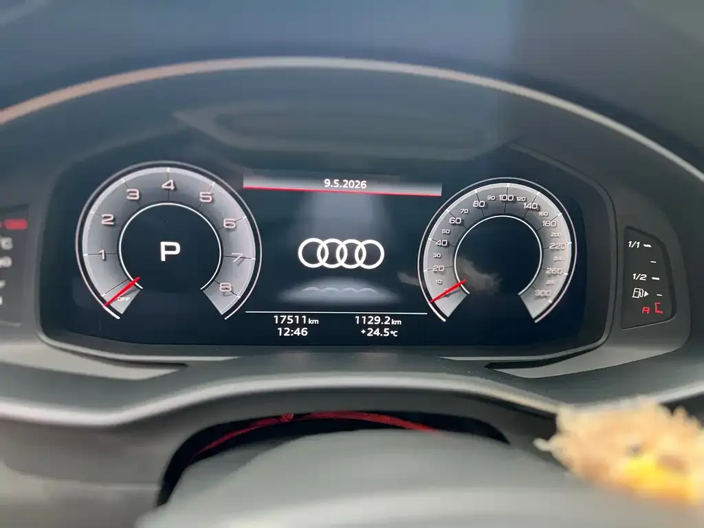 Audi A6L — фото 7