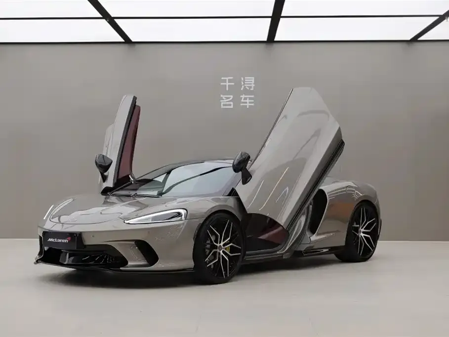 McLaren GT — фото 1