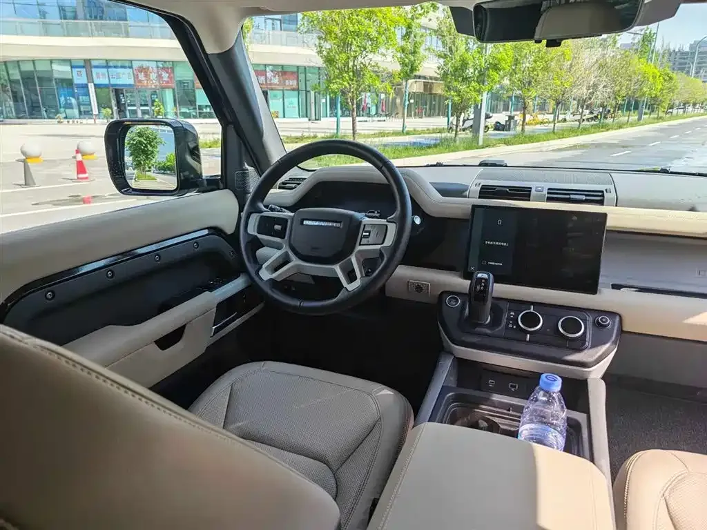 Land Rover Defender — фото 5