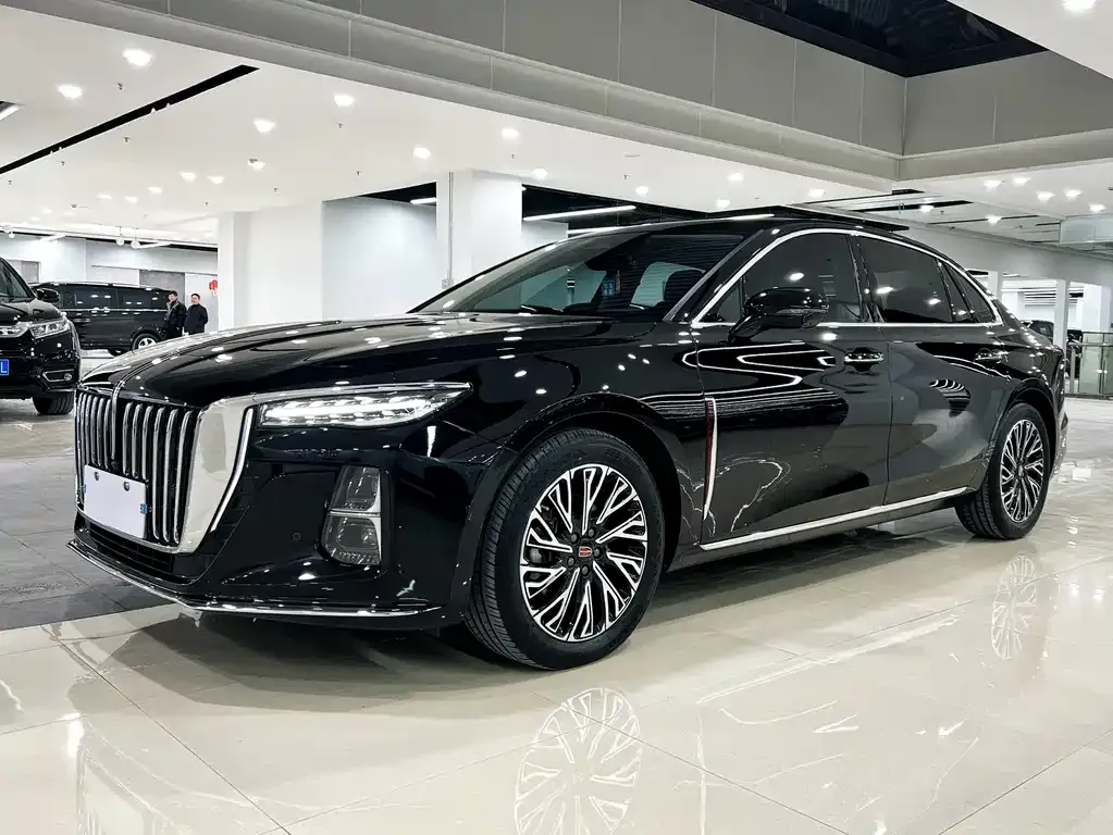 Hongqi H5 — фото 1