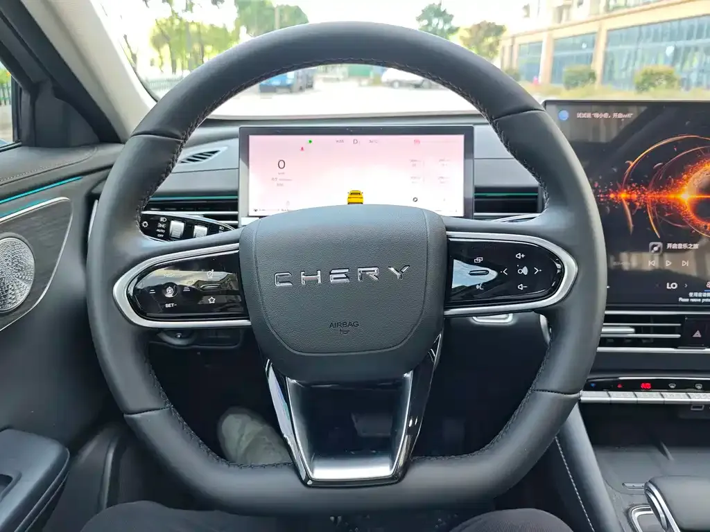 Chery Arrizo 8 PRO — фото 4