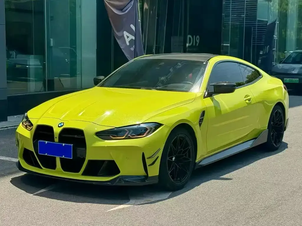 BMW M4 — фото 1