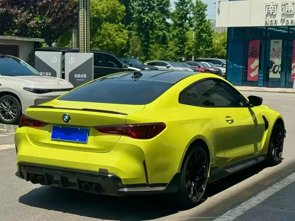 BMW M4 — фото 2