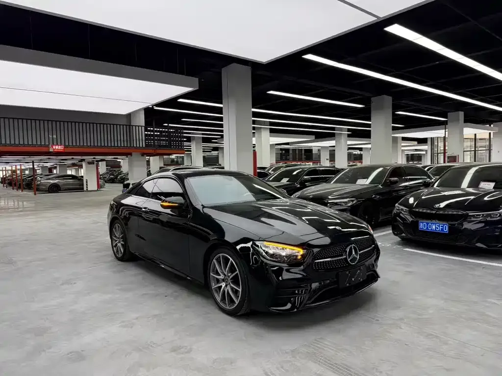 Mercedes-Benz E-Class (Import) — фото 3