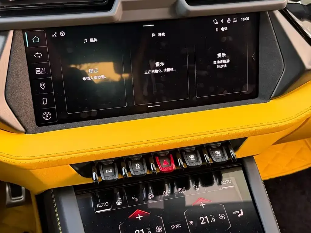 Lamborghini Urus SE — фото 7