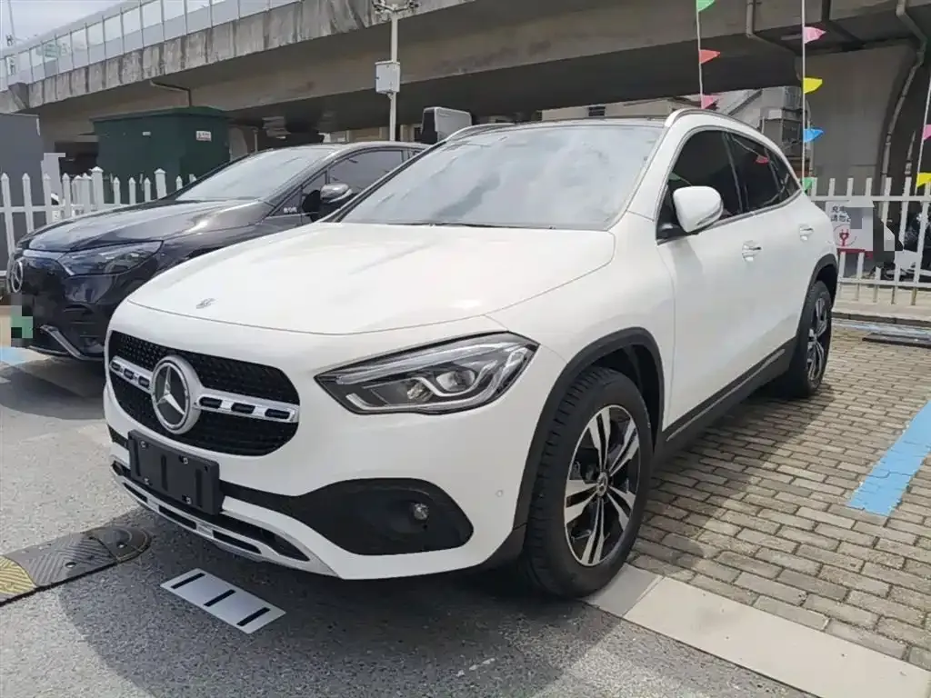 Mercedes-Benz GLA — фото 4