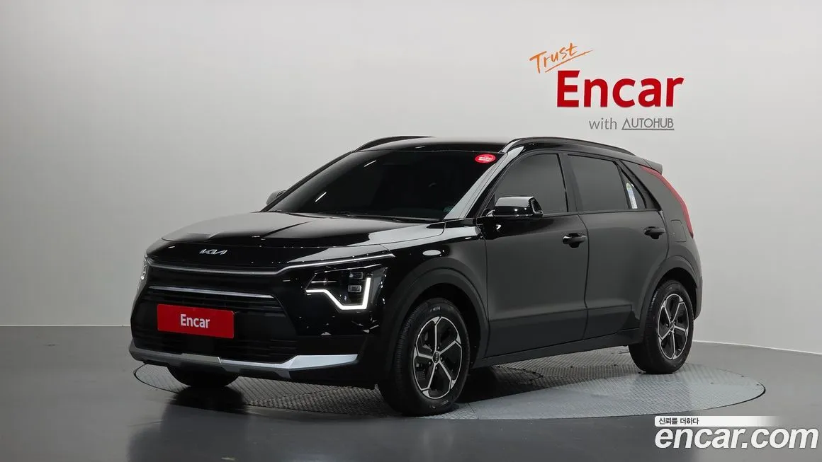 Kia Niro — фото 1