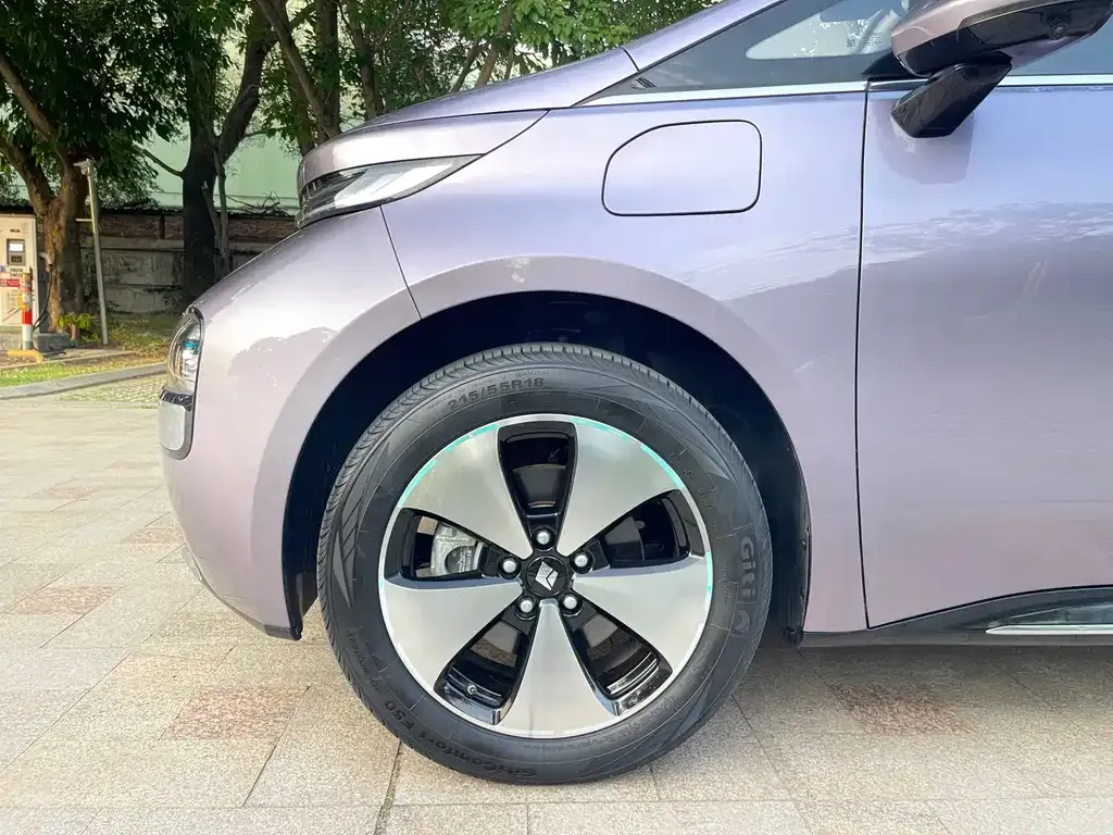 Baojun Yunduo — фото 8