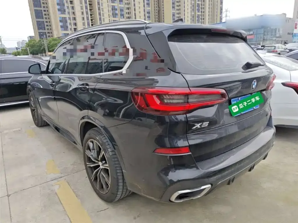 BMW X5 (Import) — фото 5