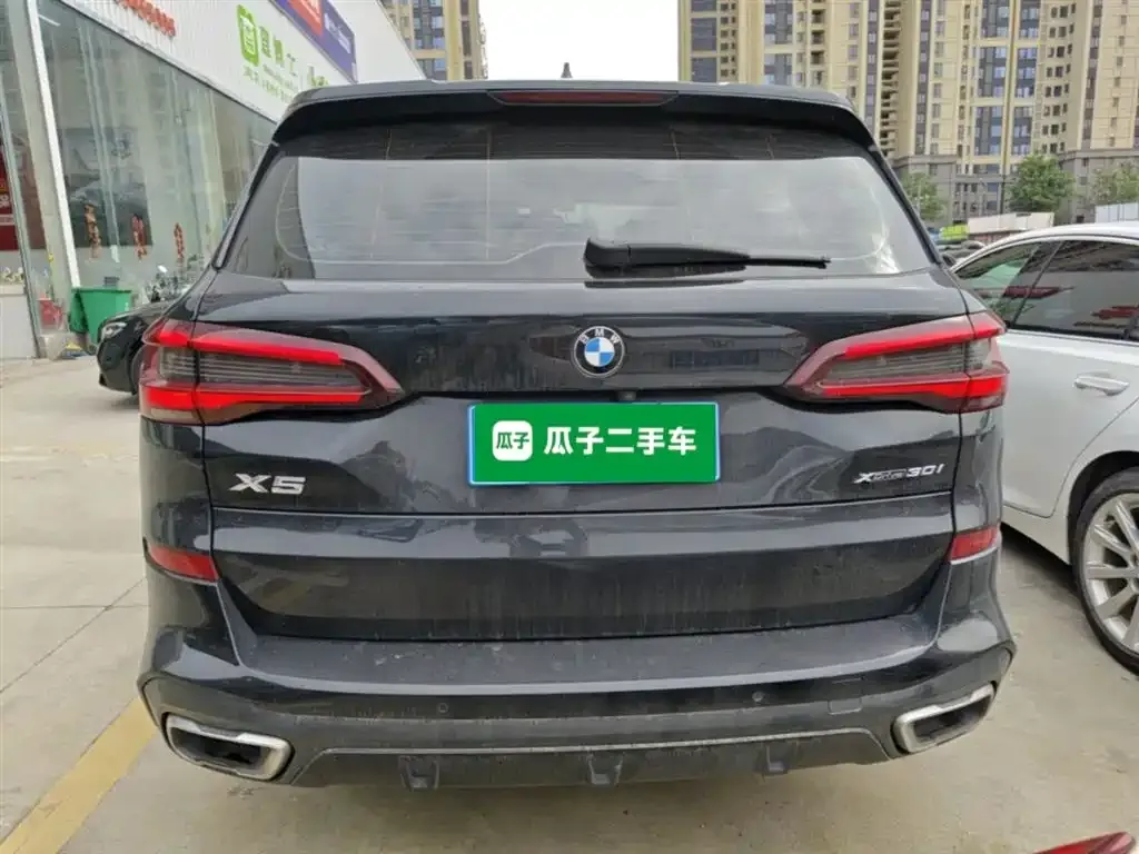 BMW X5 (Import) — фото 3