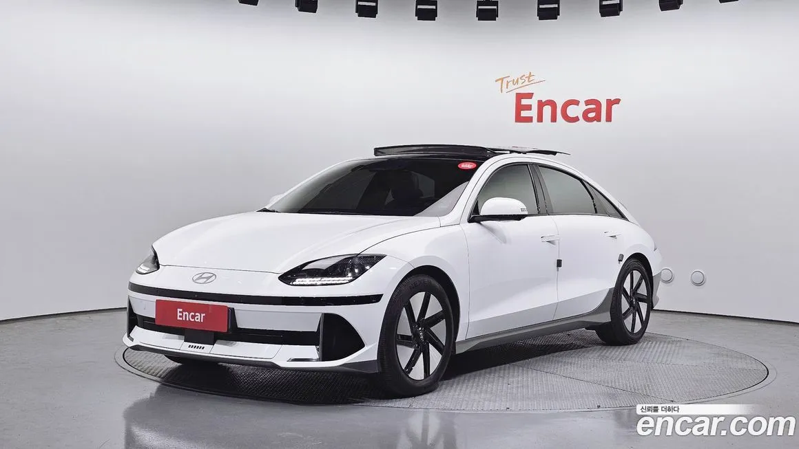 Hyundai Ioniq6 — фото 1