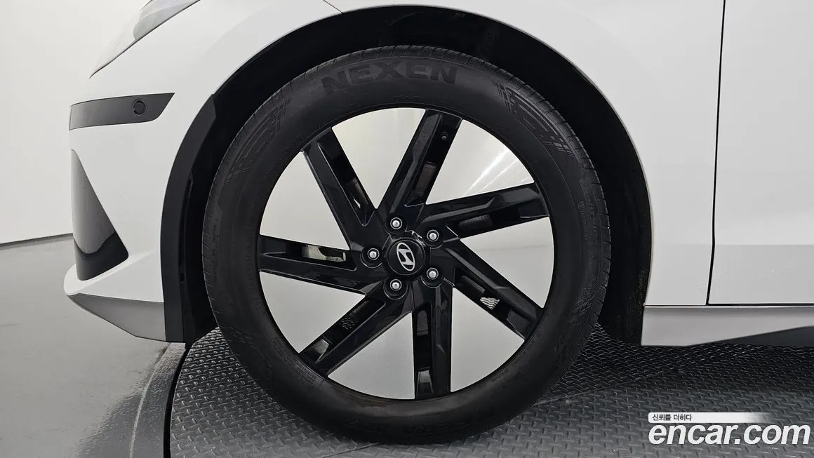 Hyundai Ioniq6 — фото 10