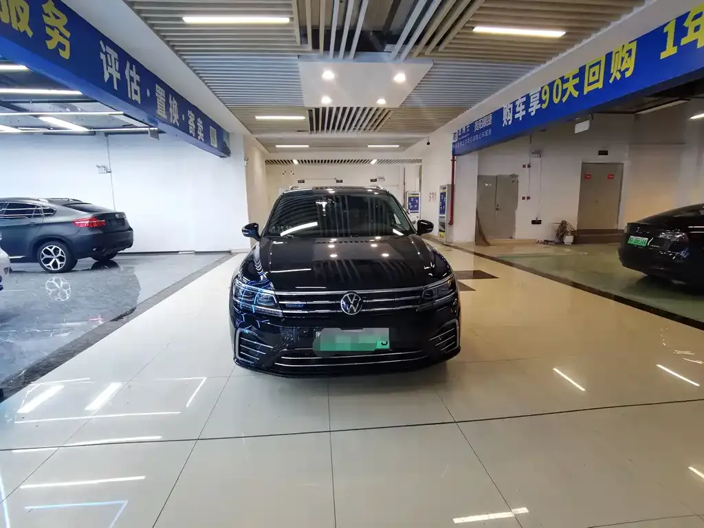 Volkswagen 途观L插电混动 — фото 1