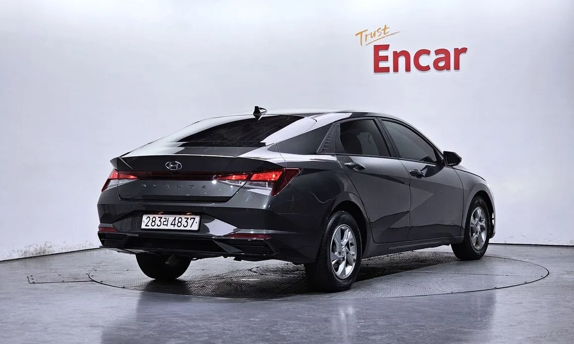 Hyundai AVANTE — фото 9