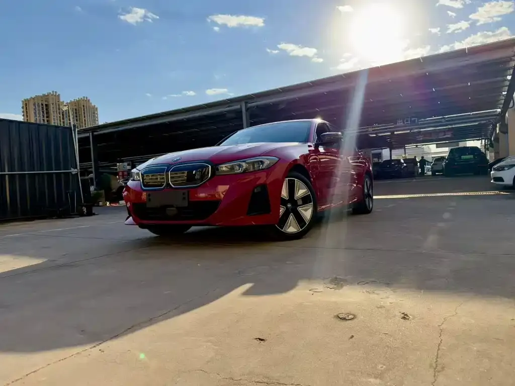 BMW i3 — фото 1