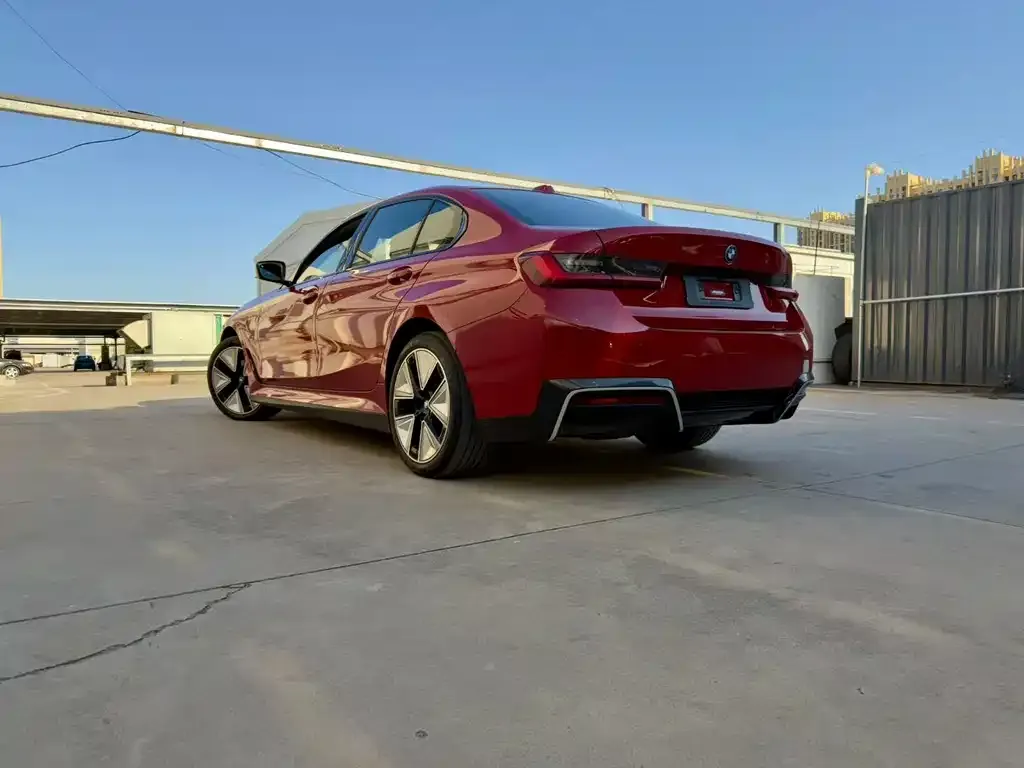 BMW i3 — фото 3