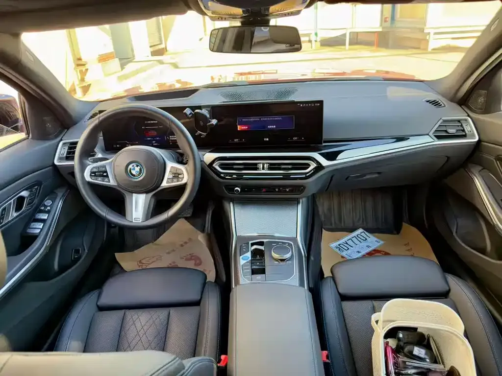 BMW i3 — фото 5