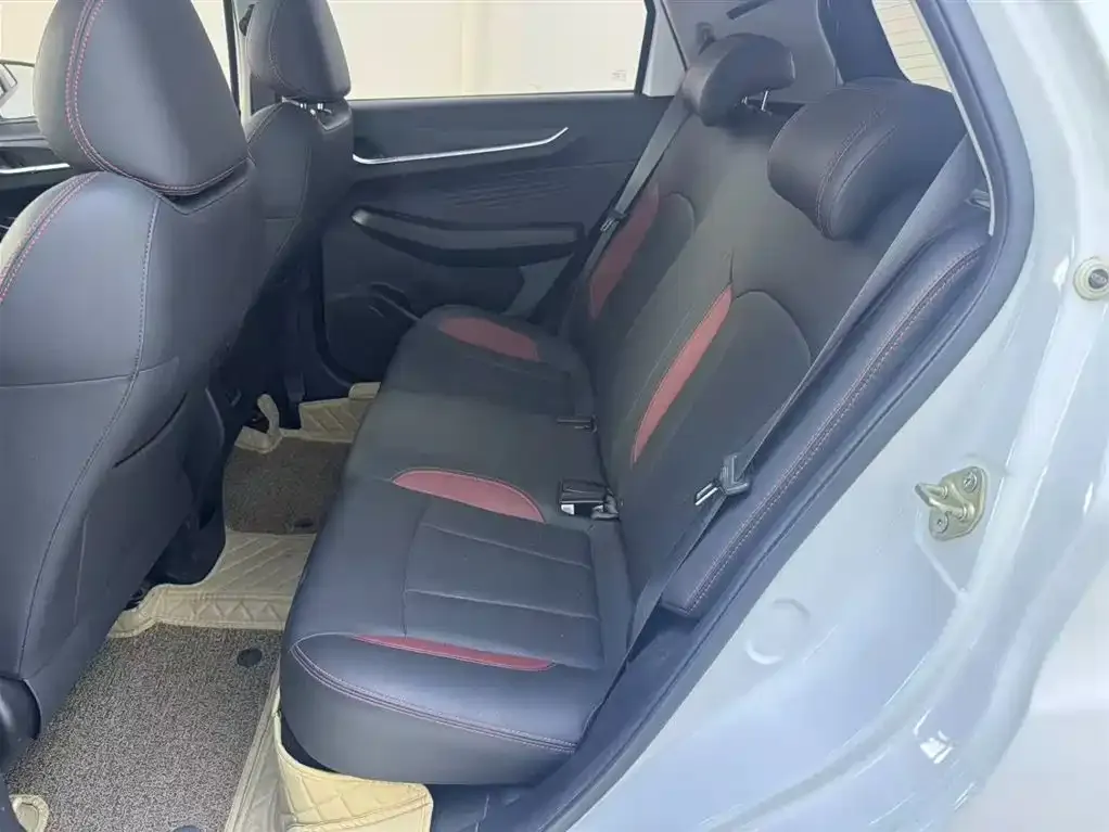 Geely Vision X3 — фото 7
