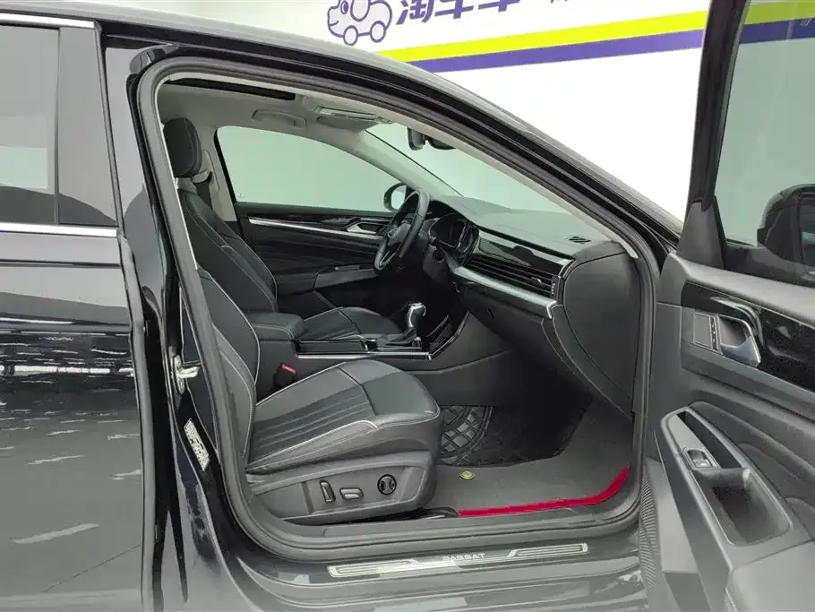 Volkswagen Passat — фото 6