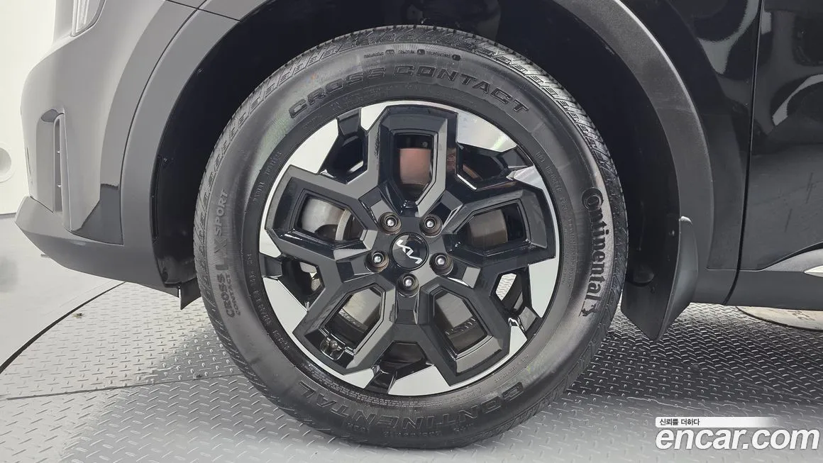 Kia Sorento — фото 7
