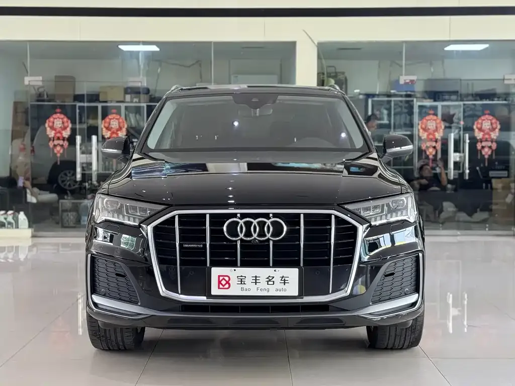 Audi Q7 — фото 5