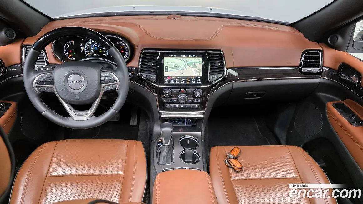 Jeep Cherokee — фото 7