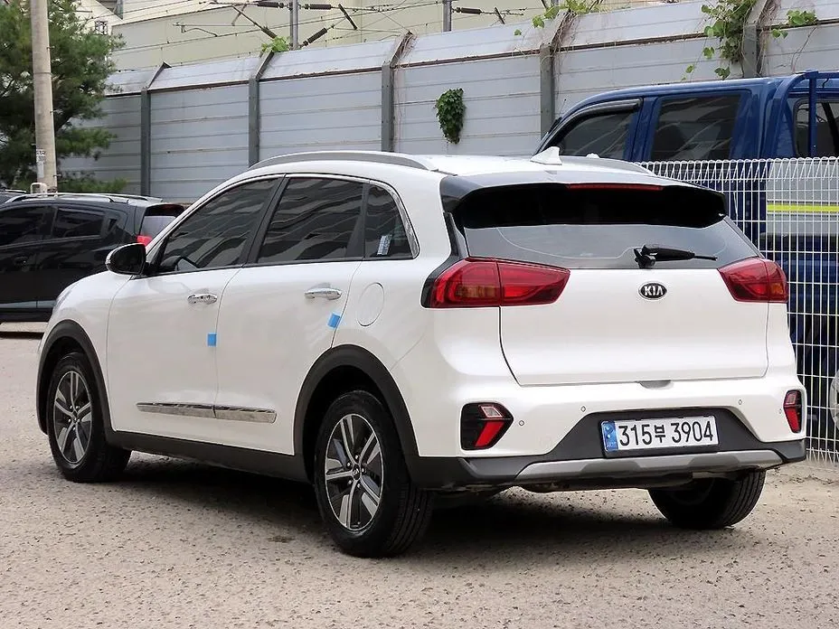 Kia Niro — фото 5